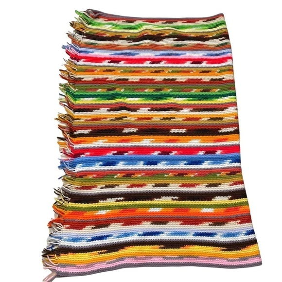 Southwest or rainbow colored knitted throw blanket - Picture 2 of 10